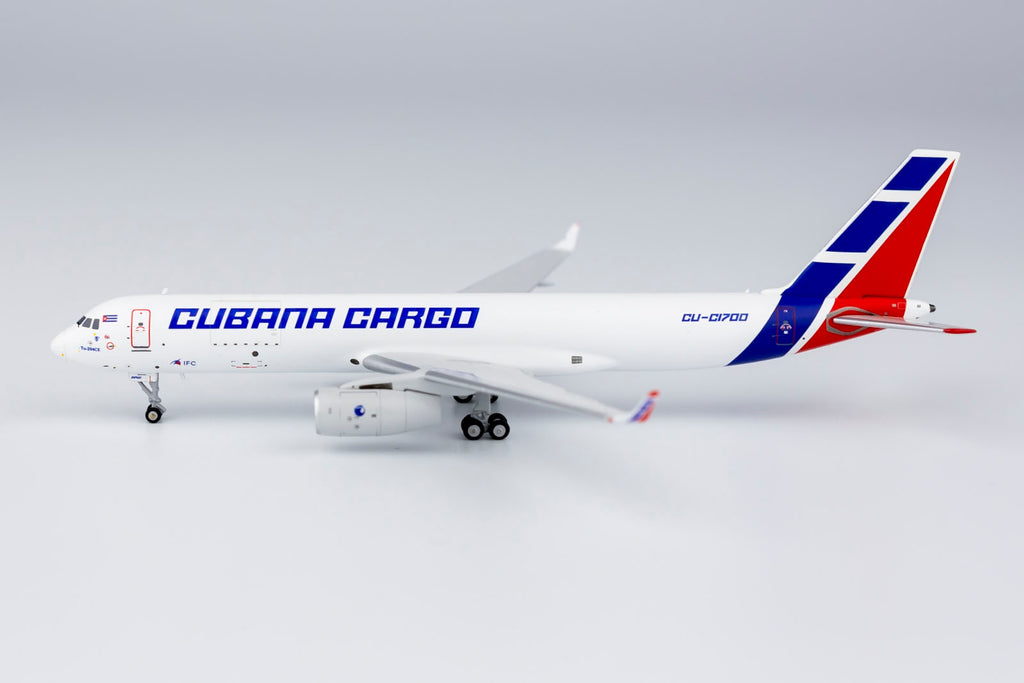 Cubana Cargo Tupolev Tu-204-100CE CU-C1700 NG Model 40007 Scale 1:400