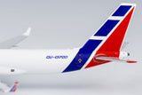 Cubana Cargo Tupolev Tu-204-100CE CU-C1700 NG Model 40007 Scale 1:400