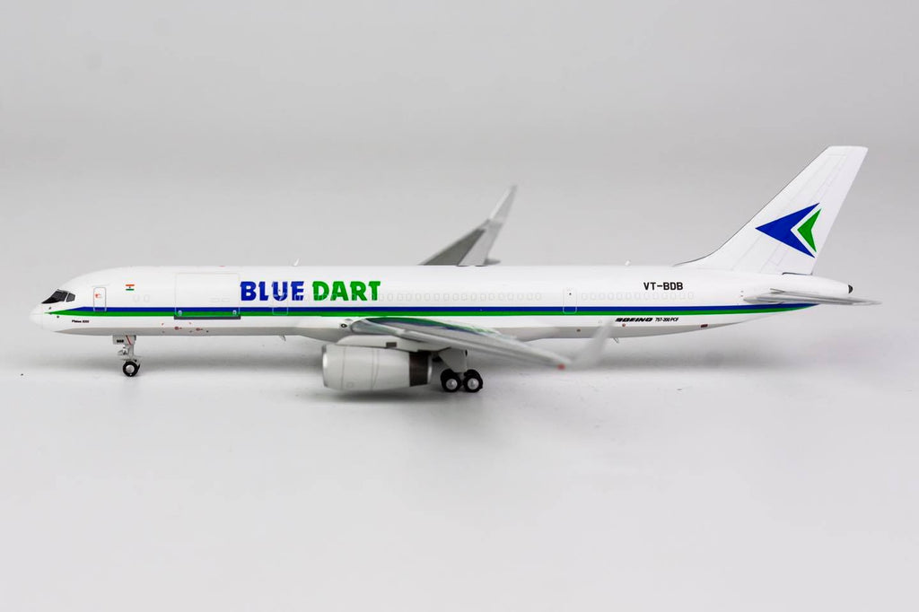 Blue Dart Aviation Boeing 757-200F VT-BDB NG Model 53156 Scale 1:400