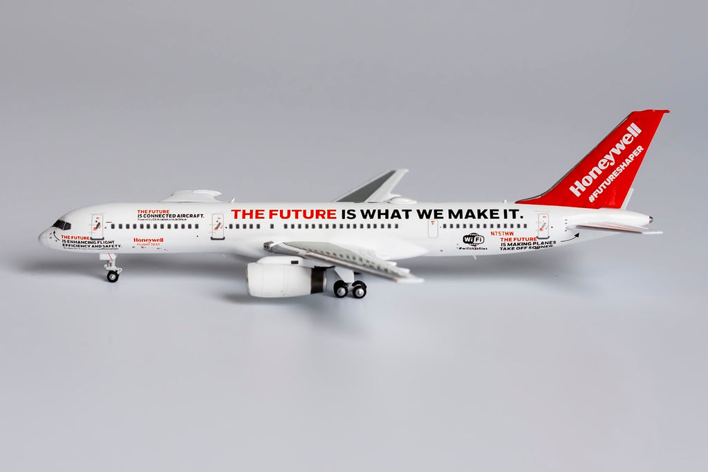 Honeywell Boeing 757-200 N757HW NG Model 53181 Scale 1:400