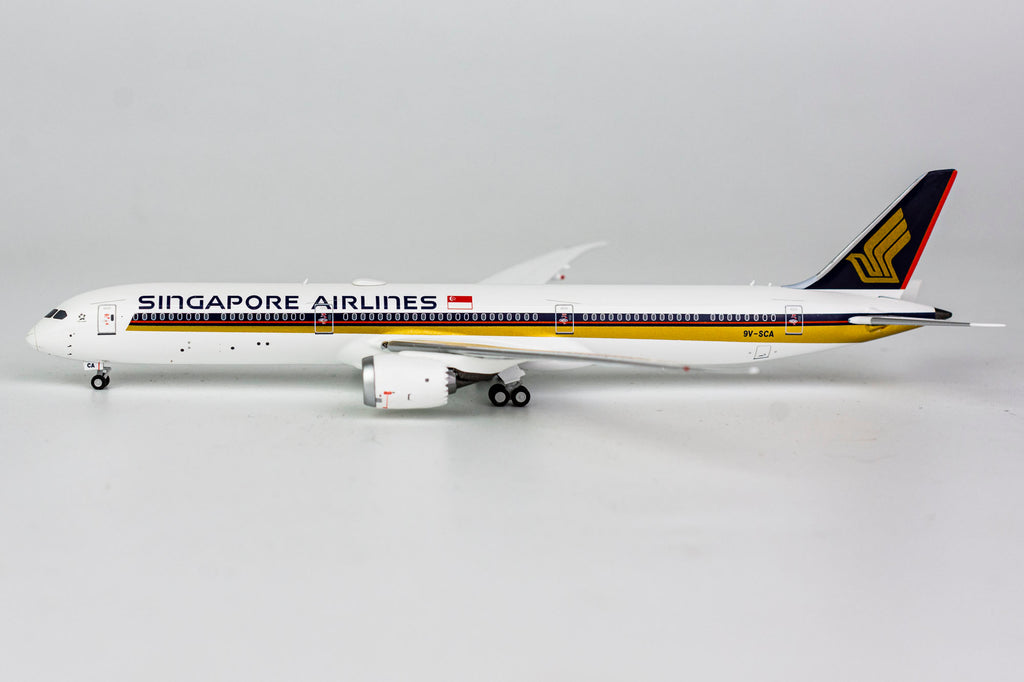 Singapore Airlines Boeing 787-10 9V-SCA NG Model 56007 Scale 1:400