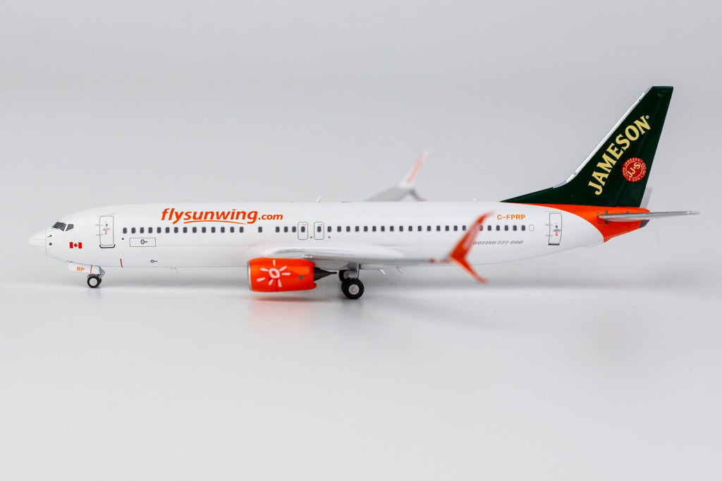 Sunwing Airlines Boeing 737-800 C-FPRP Jameson Whiskey NG Model 58089 Scale 1:400