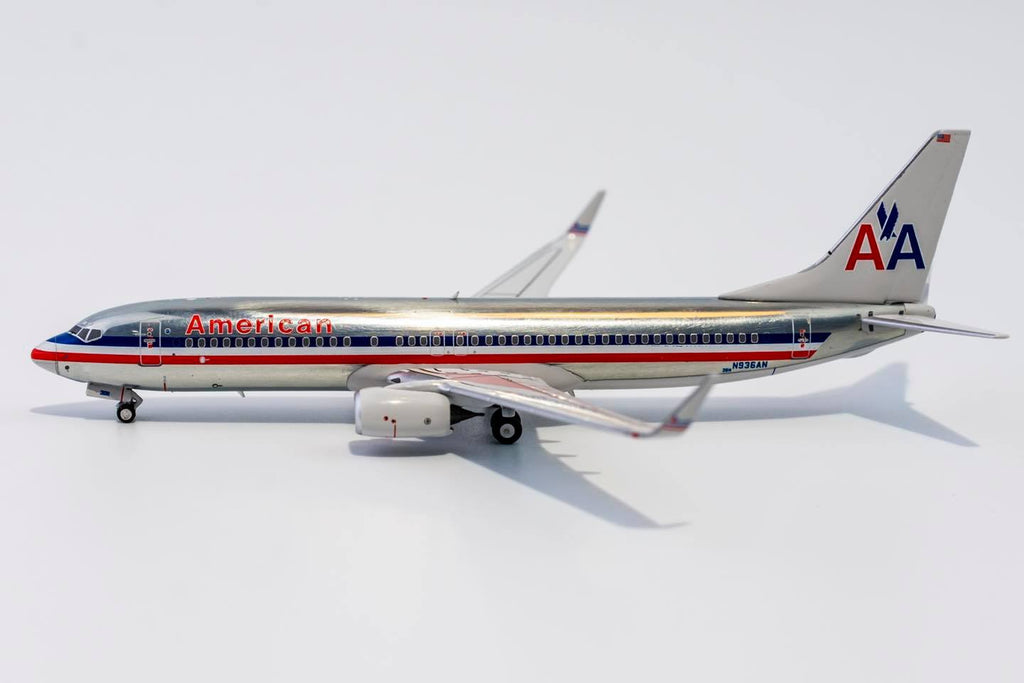 American Airlines Boeing 737-800 N936AN NG Model 58092 Scale 1:400