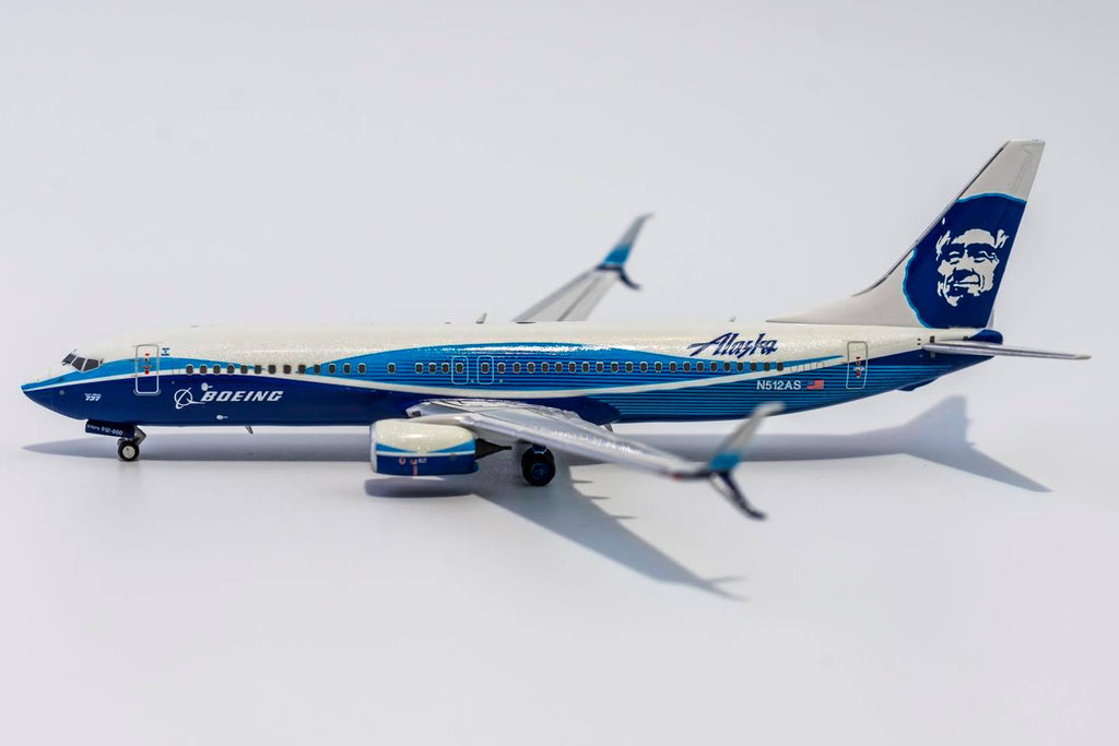 Alaska Airlines Boeing 737-800 N512AS Spirit of Seattle NG Model 58095 Scale 1:400