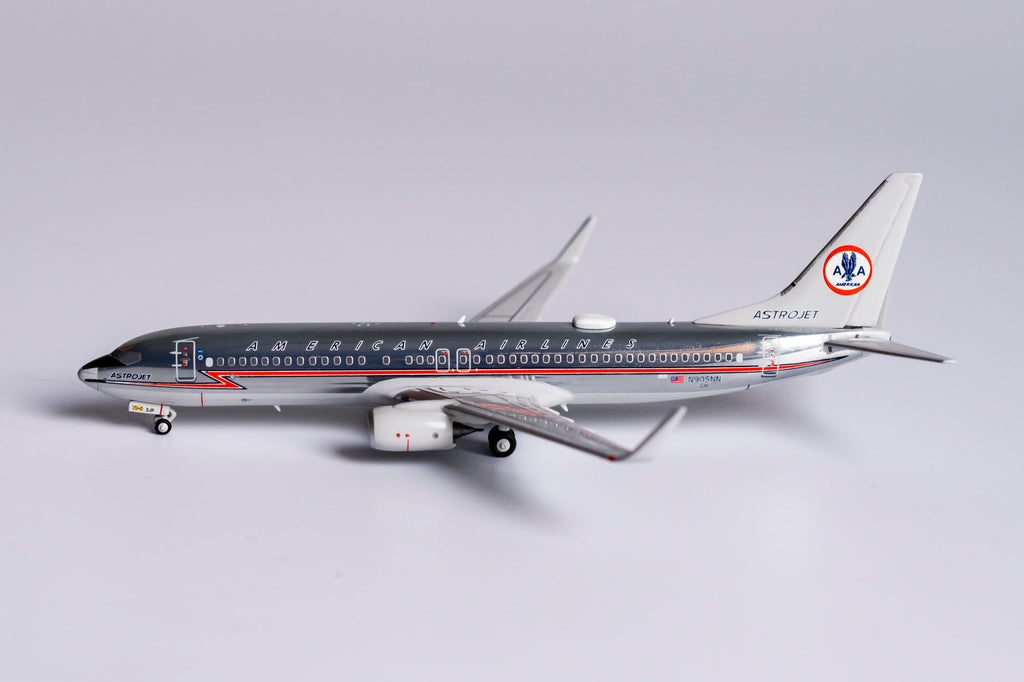 American Airlines Boeing 737-800 N905NN Astrojet NG Model 58106 Scale 1:400