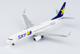 Skymark Airlines Boeing 737-800 JA73NM NG Model 58141 Scale 1:400