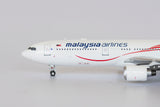 Malaysia Airlines Airbus A330-300 9M-MTJ Negaraku NG Model 62015 Scale 1:400