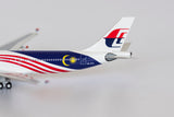 Malaysia Airlines Airbus A330-300 9M-MTE Negaraku One World NG Model 62016 Scale 1:400