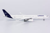 Lufthansa Airbus A330-300 D-AIKQ NG Model 62029 Scale 1:400