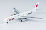 China Eastern Airbus A330-300 B-6083 Snickers NG Model 62035 Scale 1:400