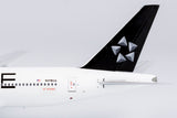 United Boeing 777-200ER N218UA Star Alliance With Blue Engines NG Model 72021 Scale 1:400
