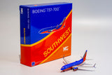 Southwest Boeing 737-700 N252WN NG Model 77002 Scale 1:400
