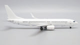 Blank/White Boeing 737-800 JC Wings JC2WHT1067 BK1067 Scale 1:200