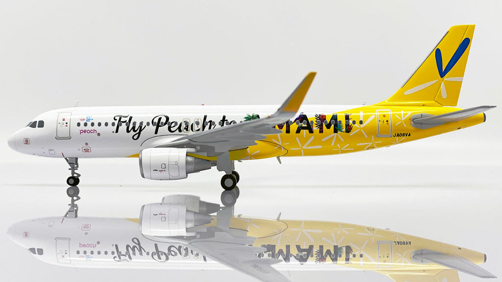 Peach Aviation Airbus A320 JA08VA Fly Peach To Amami JC Wings EW2320014  Scale 1:200