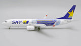 Skymark Airlines Boeing 737-800 JA73NQ 20th Anniversary JC Wings EW2738011 Scale 1:200