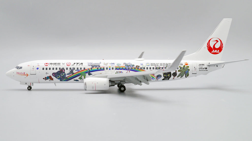 Japan Transocean Air Boeing 737-800 Flaps Down JA11RK Amami & Ryukyu World Heritage JC Wings EW2738016A Scale 1:200