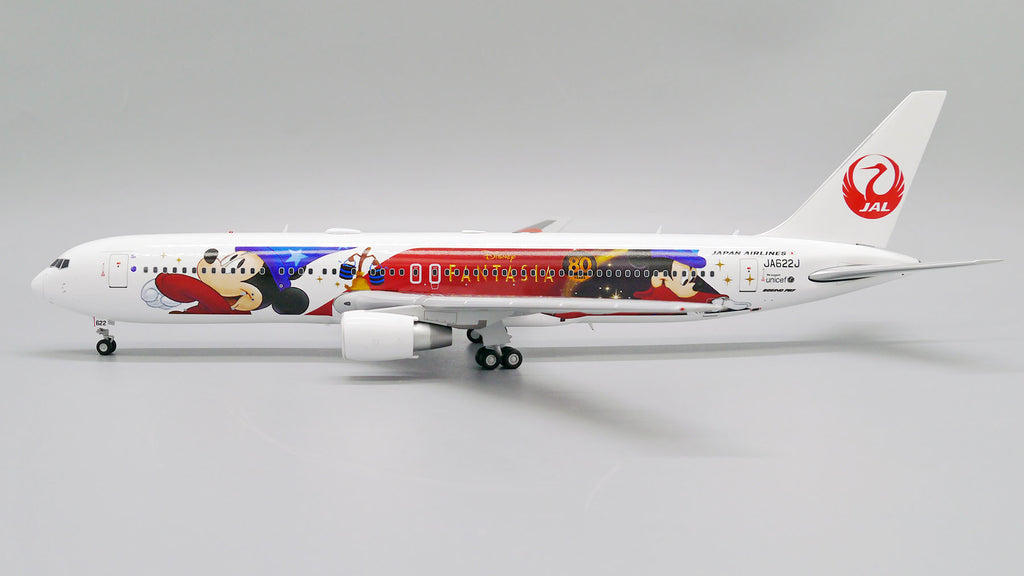 Japan Airlines Boeing 767-300ER JA622J JC Wings EW2763006 Scale 1:200