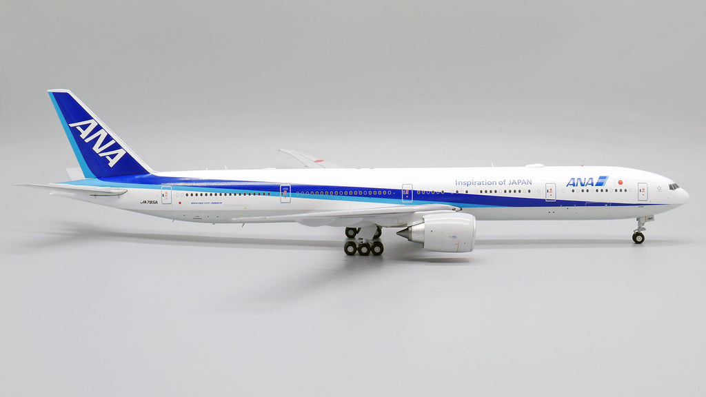 ANA Boeing 777-300ER JA795A JC Wings EW277W004 Scale 1:200