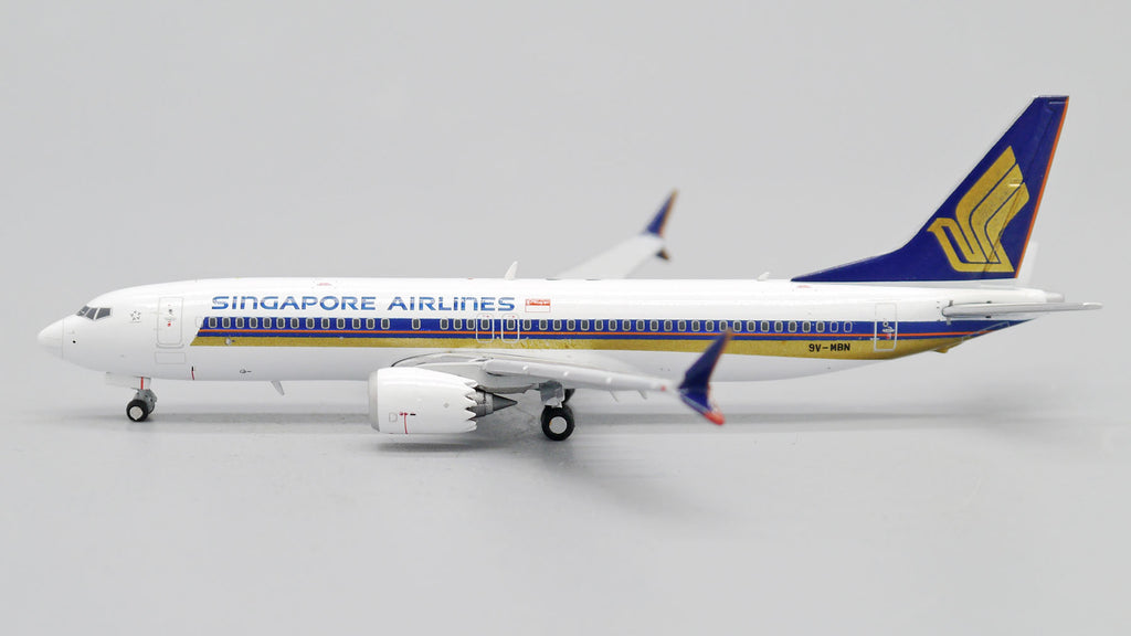 Singapore Airlines Boeing 737 MAX 8 9V-MBN JC Wings EW438M003 Scale 1:400