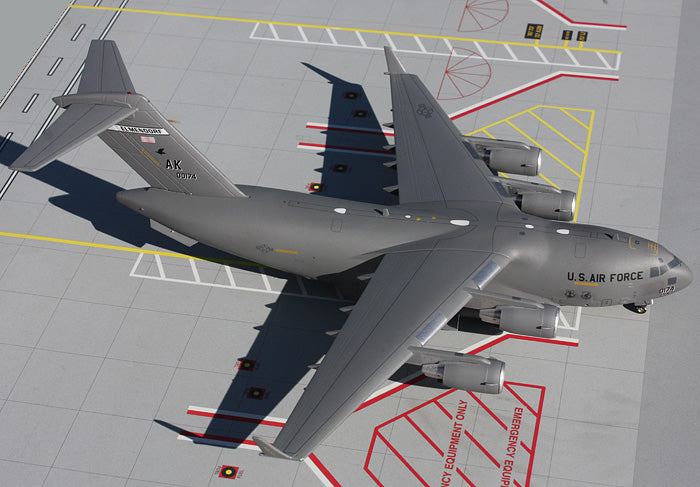 USAF Boeing C-17 00-0174 Elmendorf AFB GeminiJets G2AFO265 Scale 1:200