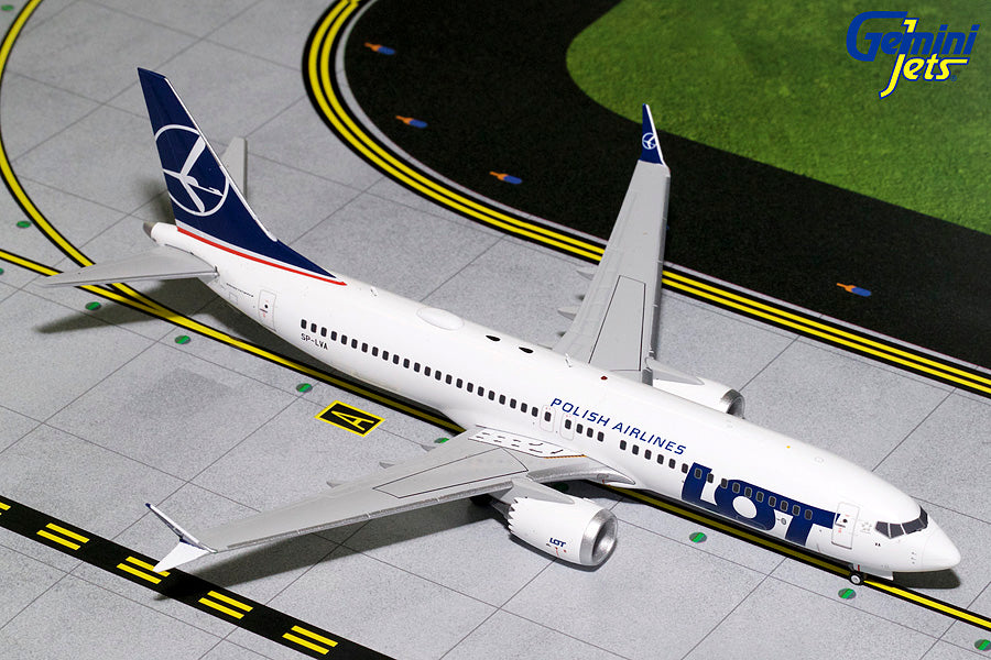 LOT Polish Boeing 737 MAX 8 SP-LVA GeminiJets G2LOT707 Scale 1:200