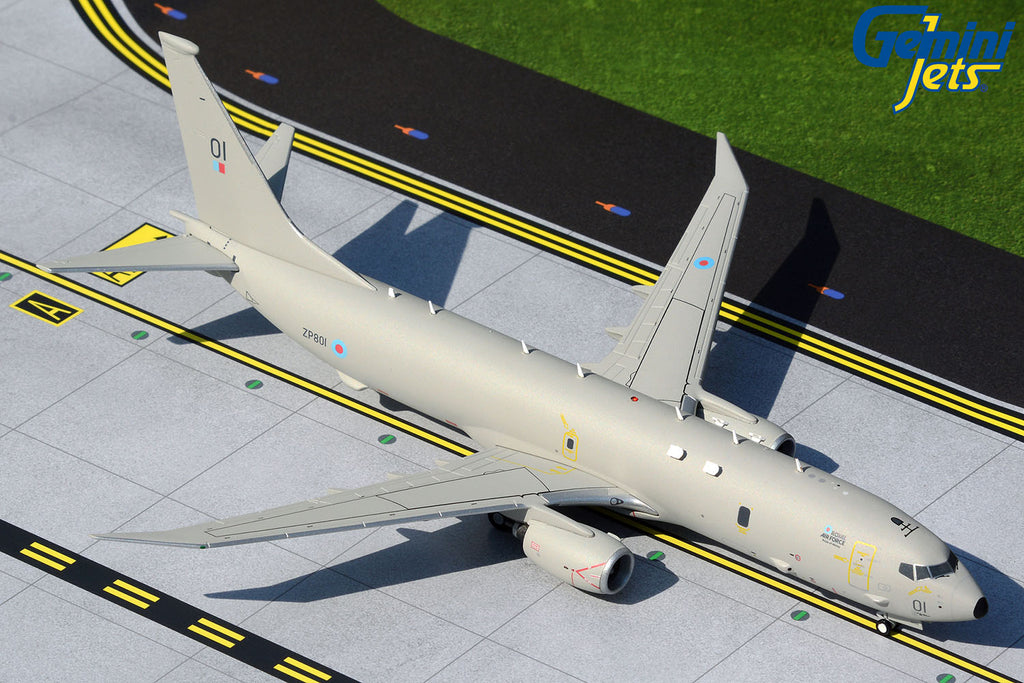 Royal Air Force Boeing P-8 Poseidon ZP801 RAF Lossiemouth GeminiJets G2RAF899 Scale 1:200