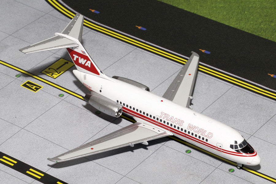 Trans World Airlines DC-9-10 N1058T GeminiJets G2TWA223 Scale 1:200