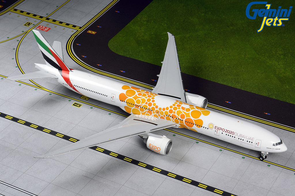 Emirates Boeing 777-300ER A6-EPO EXPO 2020 Orange GeminiJets G2UAE800 Scale 1:200