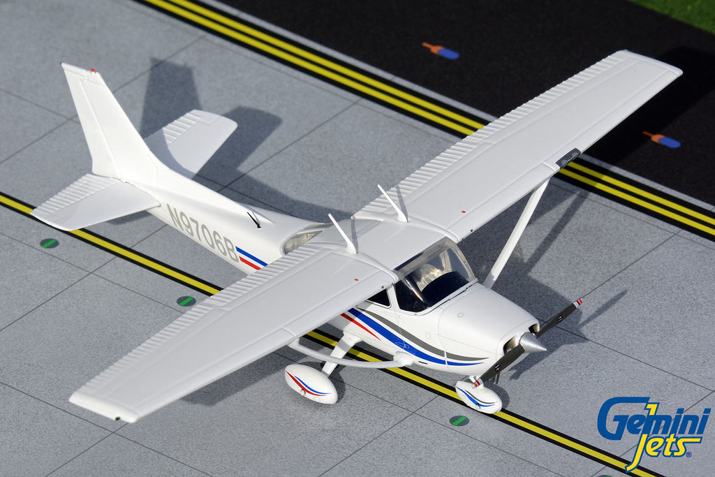 Cessna 172 N9706B GeminiJets GGCES011 Scale 1:72
