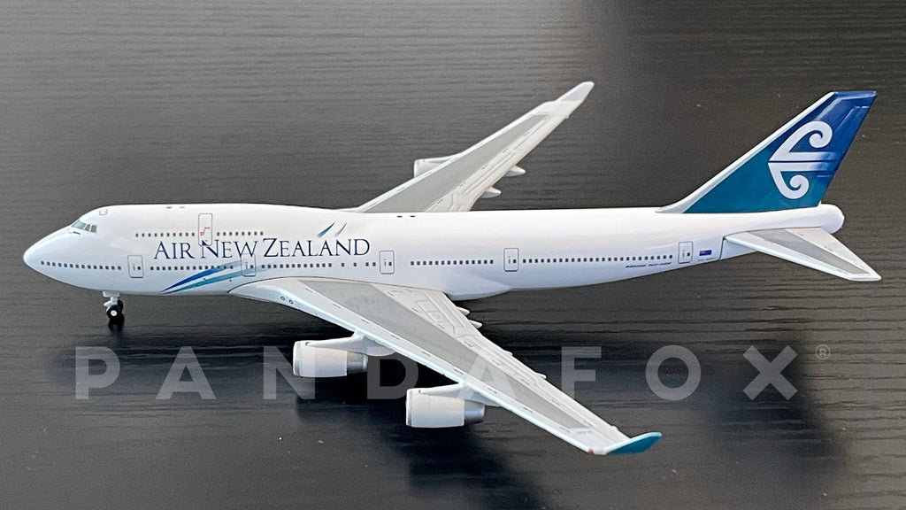 Air New Zealand Boeing 747-400 ZK-NBT GeminiJets GJANZ067 Scale 1