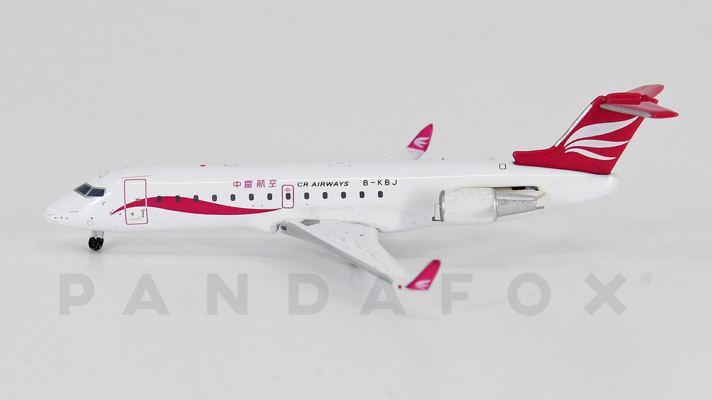 CR Airways Bombardier CRJ200ER B-KBJ GeminiJets GJCRK335 Scale 1:400