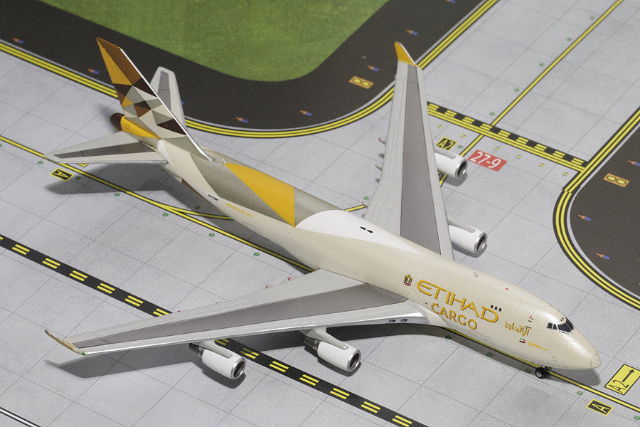 Etihad Cargo Boeing 747-400F N476MC GeminiJets GJETD1477 Scale 1:400