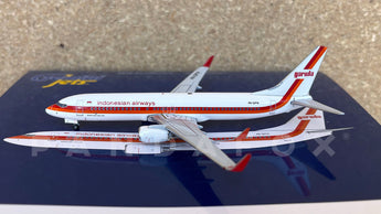 Garuda Indonesia Boeing 737-800 PK-GFN Retro GeminiJets GJGIA1085 Scale 1:400
