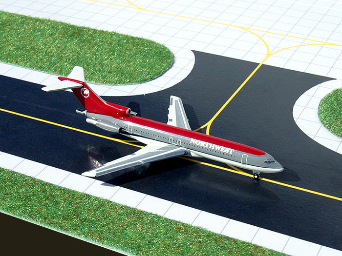 Northwest Airlines Boeing 727-200 N290US GeminiJets GJNWA501 Scale 1:400