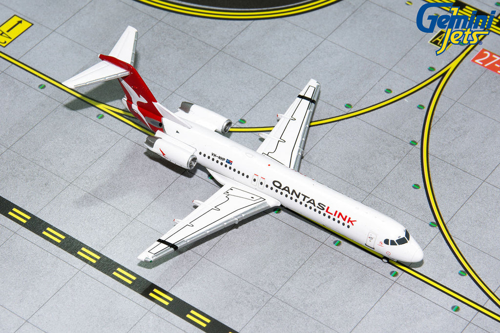 Qantas Link Fokker 100 VH-NHP GeminiJets GJQFA1696 Scale 1:400