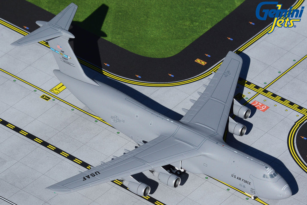 USAF Lockheed C-5M 85-0007 Dover AFB GeminiJets GMUSA094 Scale 1:400