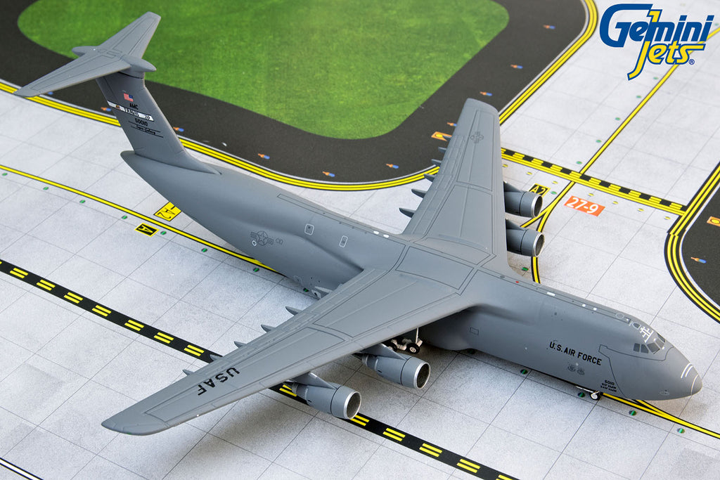 USAF Lockheed C-5M 50010 Travis AFB GeminiJets GMUSA095 Scale 1:400