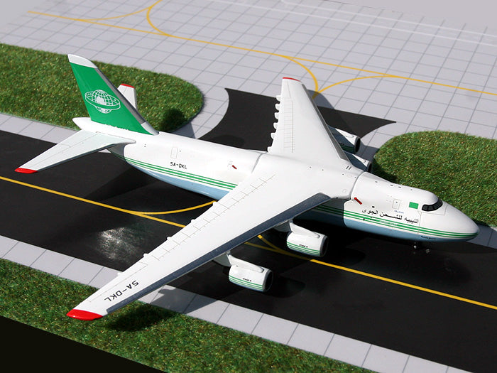 Libyan Air Cargo Antonov An-124 5A-DKL GeminiJets GSLCR019 Scale 1:400