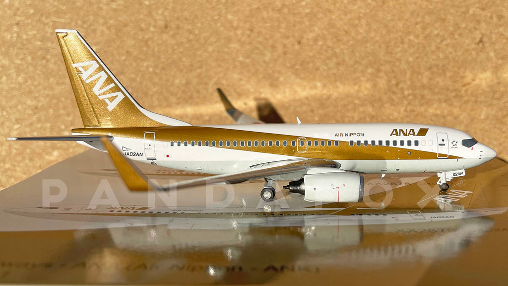 高級感 ANA 航空機・ヘリコプター JET&TRITON GOLD BOEING737-700 