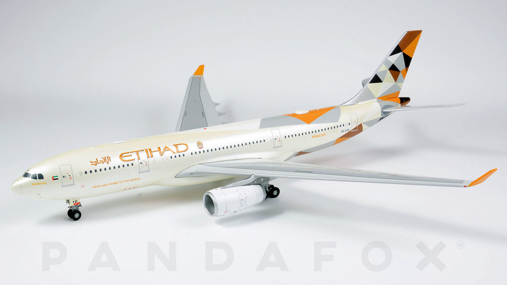 Etihad Airways Airbus A330-200 A6-EYD JC Wings JC2ETD648 XX2648 Scale 1:200