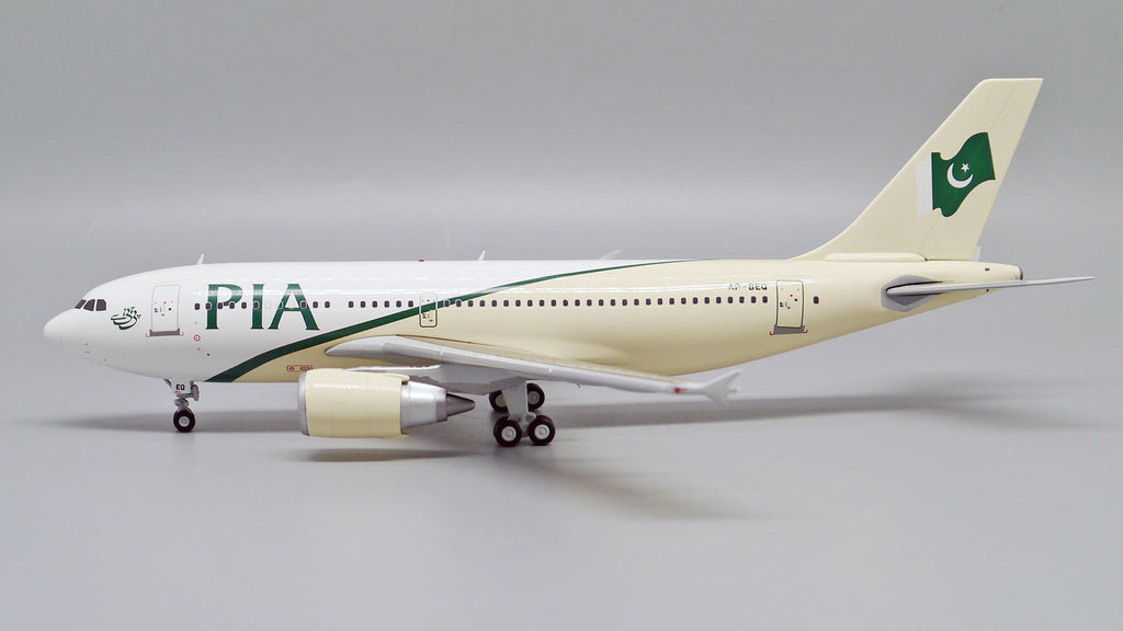 PIA Airbus A310-300 AP-BEQ JC Wings JC2PIA0001 XX20001 Scale 1:200