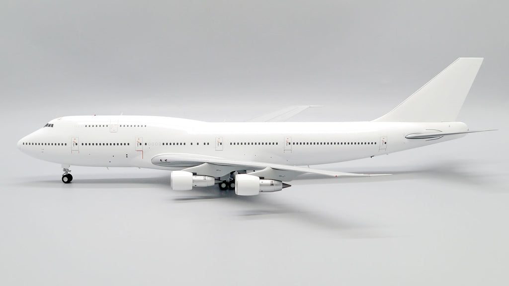 Blank/White Boeing 747-300 PW Engines JC Wings JC2WHT1100 BK1100 Scale 1:200