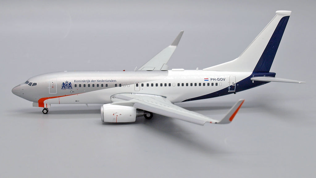 アクセサリー ネックレス Netherlands Government Boeing 737-700 BBJ Flaps Down PH-GOV JC Wings  LH2NGOV307A LH2307A Scale 1:200