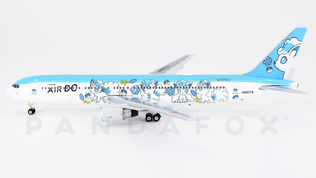 Air Do Boeing 767-300ER JA607A Rokon Jet Phoenix PH4ADO2249 04435 Scale 1:400