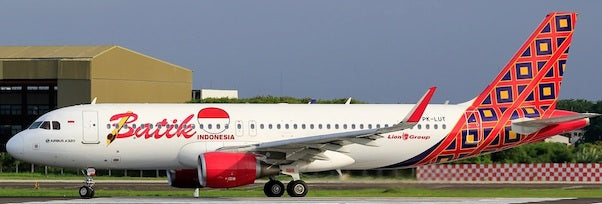 Batik Air Airbus A320 PK-LUT Phoenix PH4BTK2105 11655 Scale 1:400