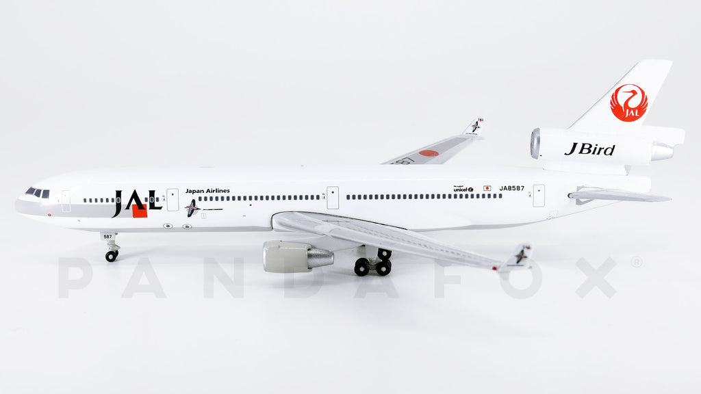 Japan Airlines MD-11 JA8587 J-Bird Woodpecker Phoenix PH4JAL151 10075 Scale 1:400