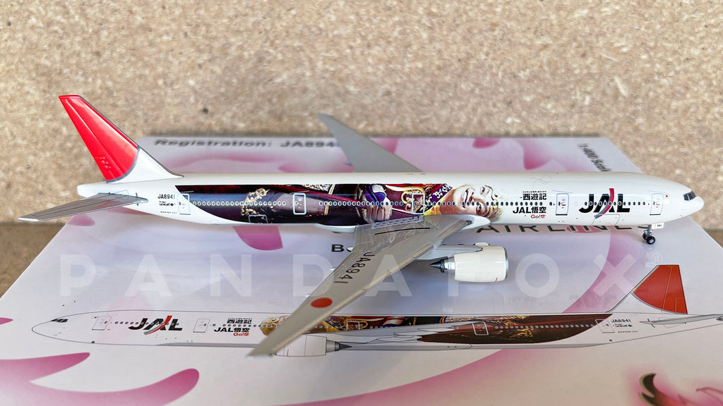 Japan Airlines Boeing 777-300ER JA8941 Goku Saiyukei Phoenix PH4JAL174  10101 Scale 1:400