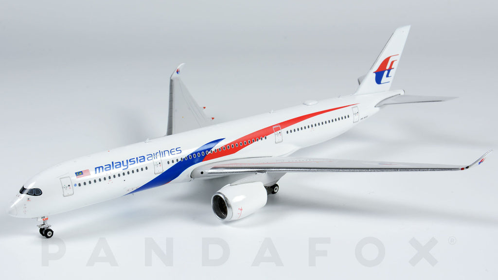 Malaysia Airlines Airbus A350-900 9M-MAB Phoenix PH4MAS1667 Scale 1:400
