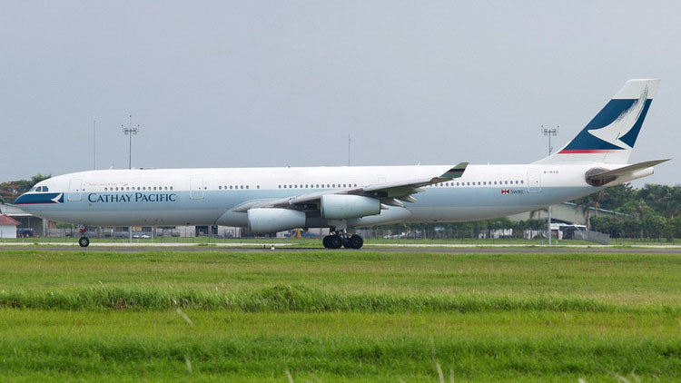 Cathay Pacific Airbus A340-300 B-HXO Phoenix PH4MISC2307 04457 Scale 1:400
