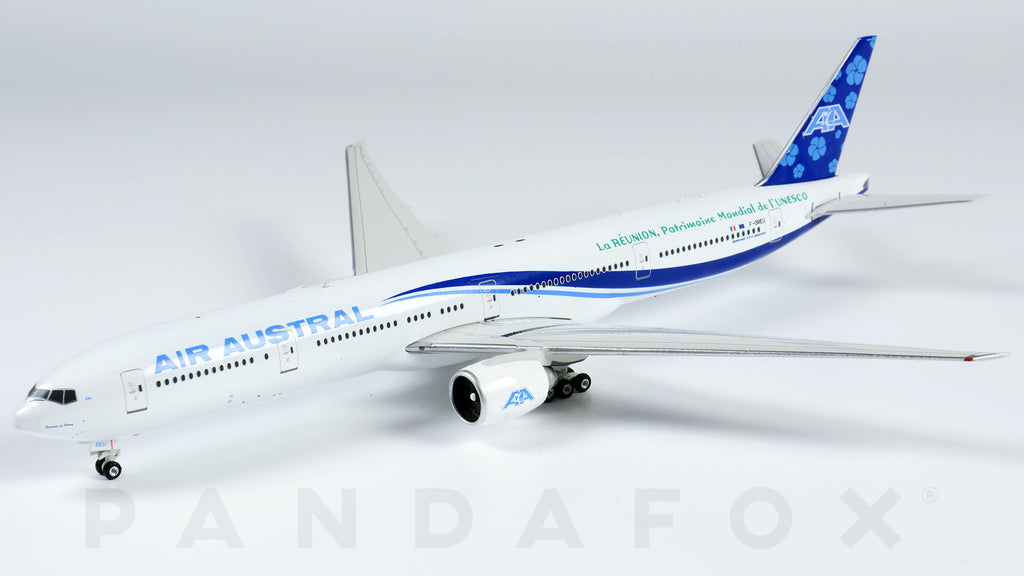 Air Austral Boeing 777-300ER F-OREU Phoenix PH4REU1224 11037 Scale 1:400